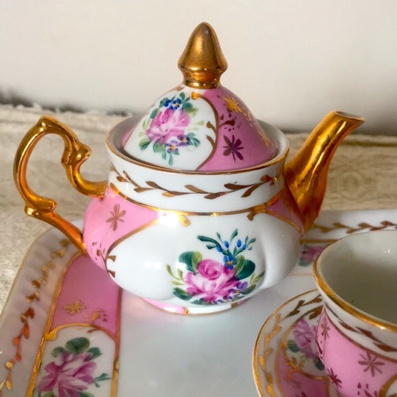 Sold - Rare Vintage Limoges China Children’s Floral Tea Set - Picture 4 of 10